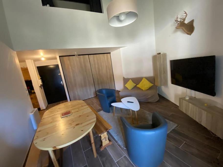 Apartment Cocooning Entierement Renove *